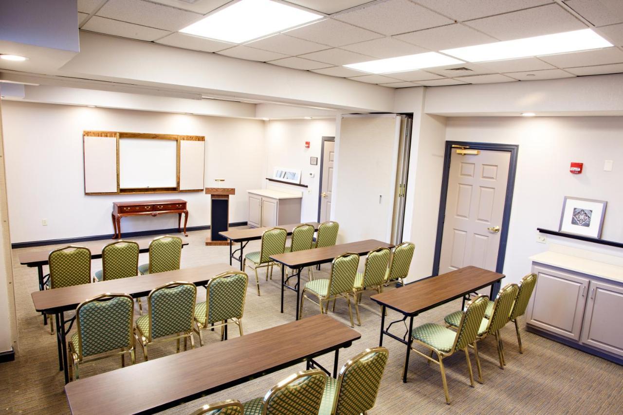 Country Inn & Suites By Radisson, Harrisburg West Mechanicsburg Esterno foto